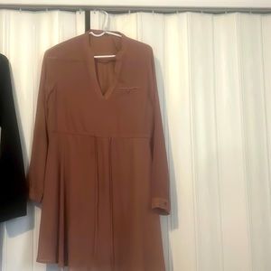 Dress, lining and polyester